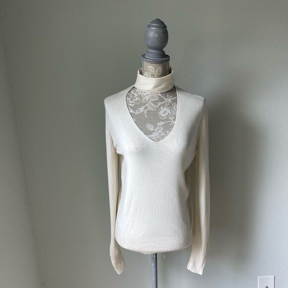 Theory Silk Cashmere Tie V-Neck Pullover - Picture 1 of 10